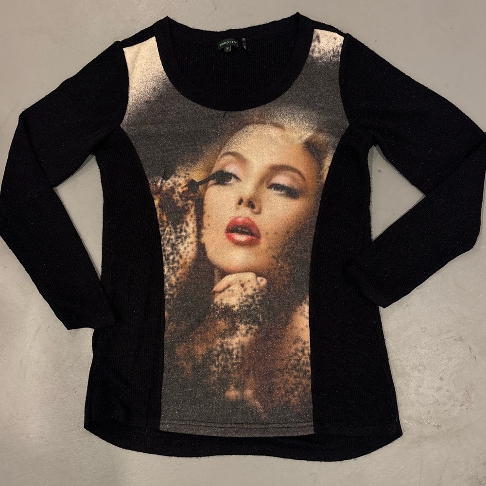 Tricotto Black and Beige Graphic Long Sleeve Sweater Top